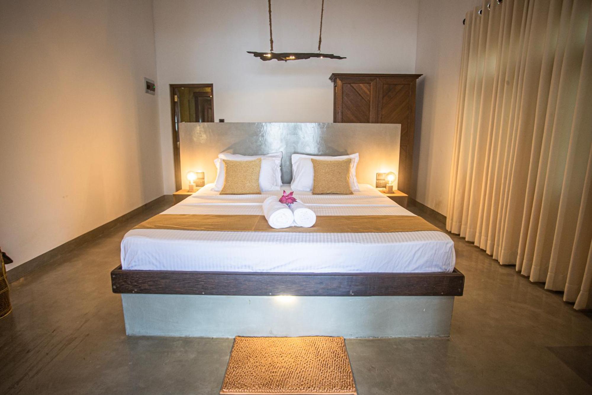 Aki Luna Lagoon Resort Hikkaduwa Εξωτερικό φωτογραφία