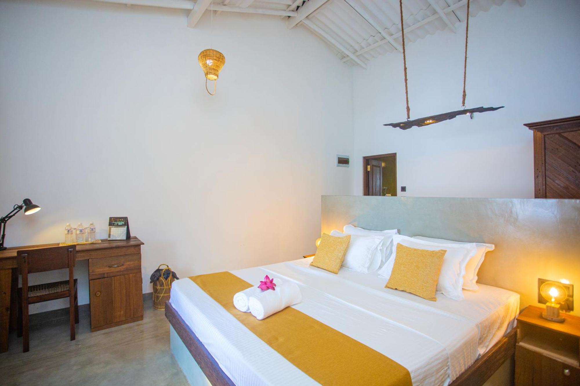 Aki Luna Lagoon Resort Hikkaduwa Εξωτερικό φωτογραφία