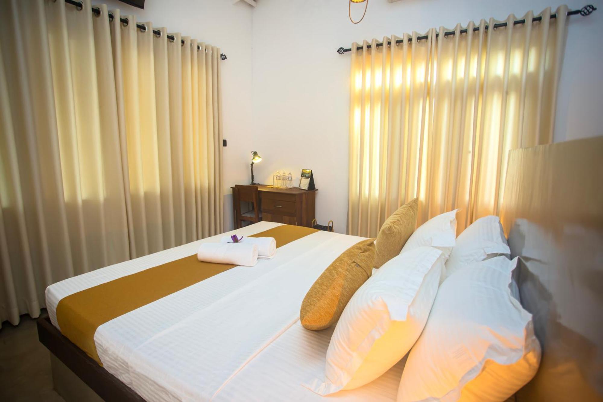 Aki Luna Lagoon Resort Hikkaduwa Εξωτερικό φωτογραφία