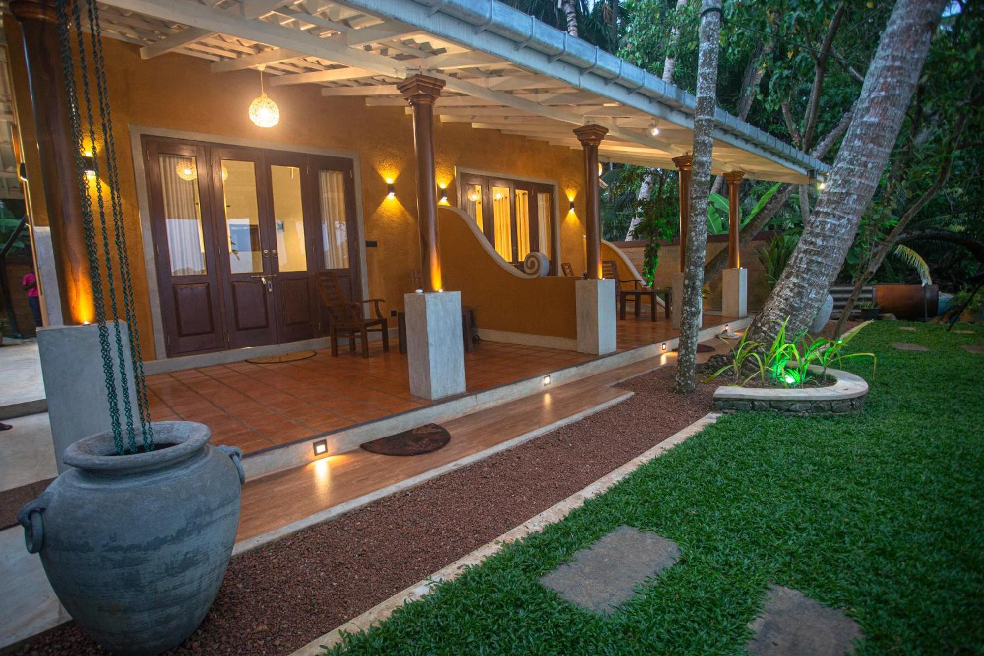Aki Luna Lagoon Resort Hikkaduwa Εξωτερικό φωτογραφία